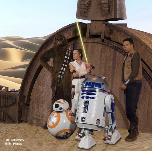Rey, Finn, Chewie, R2-D2 and BB-8 on Jakku